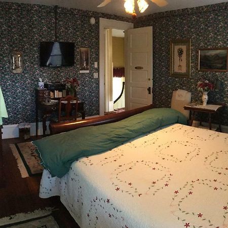 Manheim Manor Bed&Breakfast Exterior foto