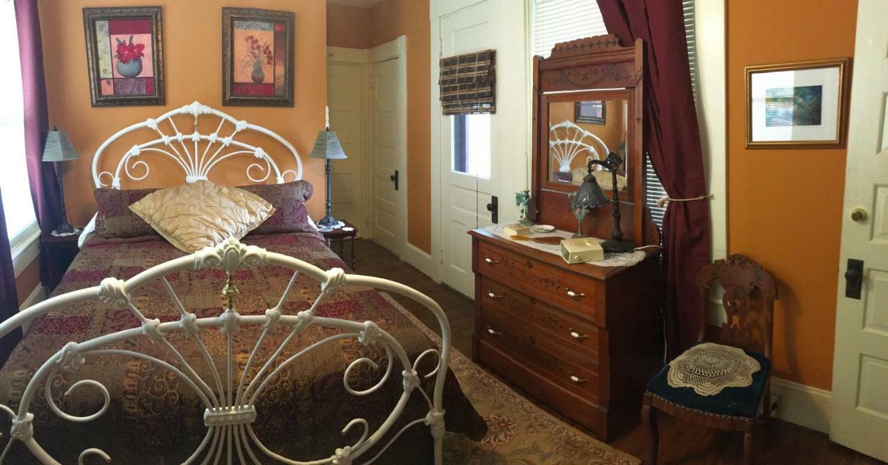 Manheim Manor Bed&Breakfast Exterior foto
